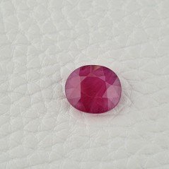 Rubino Naturale Trattato Taglio Ovale Sfaccettata Fatto a Mano 11x10x5,30mm 5,00 Carati 1pz