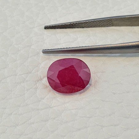Rubino Naturale Trattato Taglio Ovale Sfaccettata Fatto a Mano 10x12mm 5,35 Carati 1pz