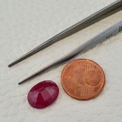 Rubino Naturale Trattato Taglio Ovale Sfaccettata Fatto a Mano 09x12mm 5,45 Carati 1pz