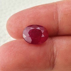 Rubino Naturale Trattato Taglio Ovale Sfaccettata Fatto a Mano 09x12mm 5,45 Carati 1pz