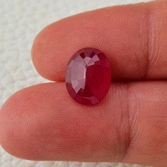 Rubino Naturale Trattato Taglio Ovale Sfaccettata Fatto a Mano 09x12mm 5,45 Carati 1pz