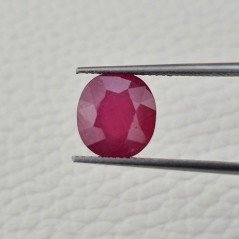 Rubino Naturale Trattato Taglio Ovale Sfaccettata Fatto a Mano 10x9x7mm 6,15 Carati 1pz