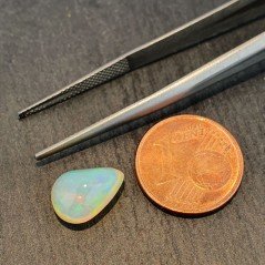 Opale Etiope 'Welo' Naturale Forma Goccia Piatto Cabochon Liscio Fatto a Mano 11x8x7mm 2,35 Carati 1pz