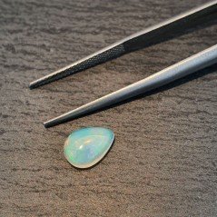 Opale Etiope 'Welo' Naturale Forma Goccia Piatto Cabochon Liscio Fatto a Mano 10x7x4mm 1,20 Carati 1pz