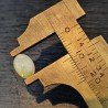 Opale Etiope 'Welo' Naturale Forma Ovale Piatto Cabochon Liscio Fatto a Mano 10X7X4mm 1.35 Carati 1pz