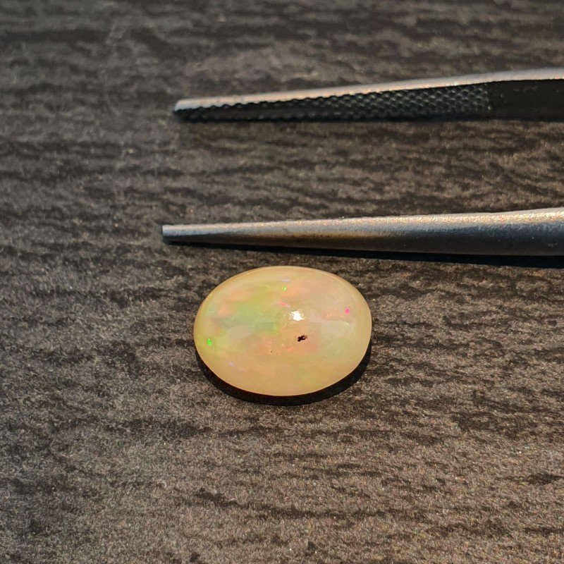 Opale Etiope 'Welo' Naturale Forma Ovale Piatto Cabochon Liscio Fatto a Mano 10X8X5,60mm 2,15 Carati 1pz