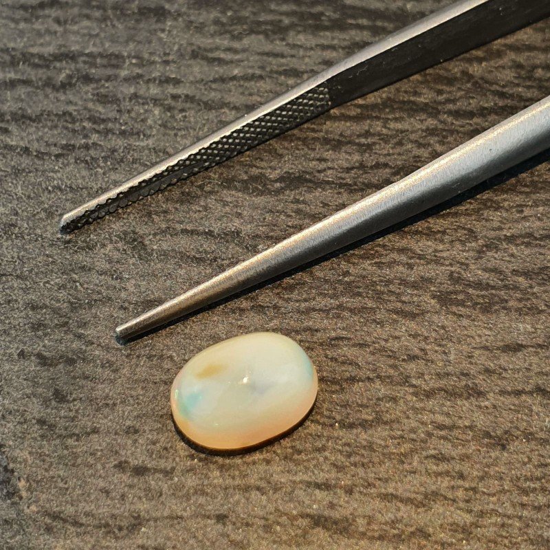 Opale Etiope 'Welo' Naturale Forma Ovale Piatto Cabochon Liscio Fatto a Mano 9X6,40X5mm 1.45 Carati 1pz