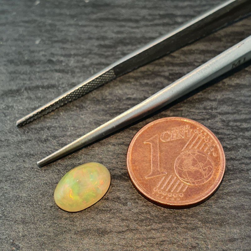 Opale Etiope 'Welo' Naturale Forma Ovale Piatto Cabochon Liscio Fatto a Mano 10X7X5,40mm 1.75 Carati 1pz