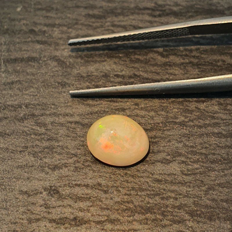 Opale Etiope 'Welo' Naturale Forma Ovale Piatto Cabochon Liscio Fatto a Mano 10X8X5,60mm 1.90 Carati 1pz