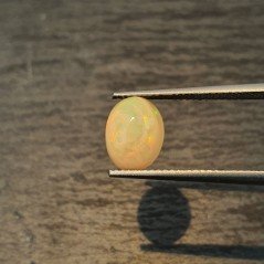 Opale Etiope 'Welo' Naturale Forma Ovale Piatto Cabochon Liscio Fatto a Mano 10X8X5,60mm 1.90 Carati 1pz