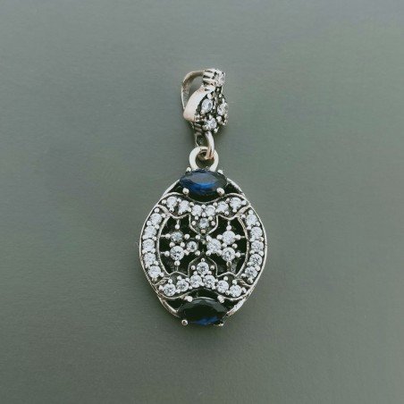 Ciondolo Di Argento 925 con Radice di Zaffiro Marquise e Zirconi Stile Etnico