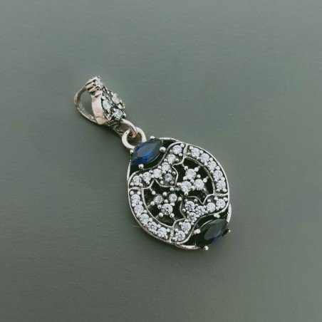Ciondolo Di Argento 925 con Radice di Zaffiro Marquise e Zirconi Stile Etnico