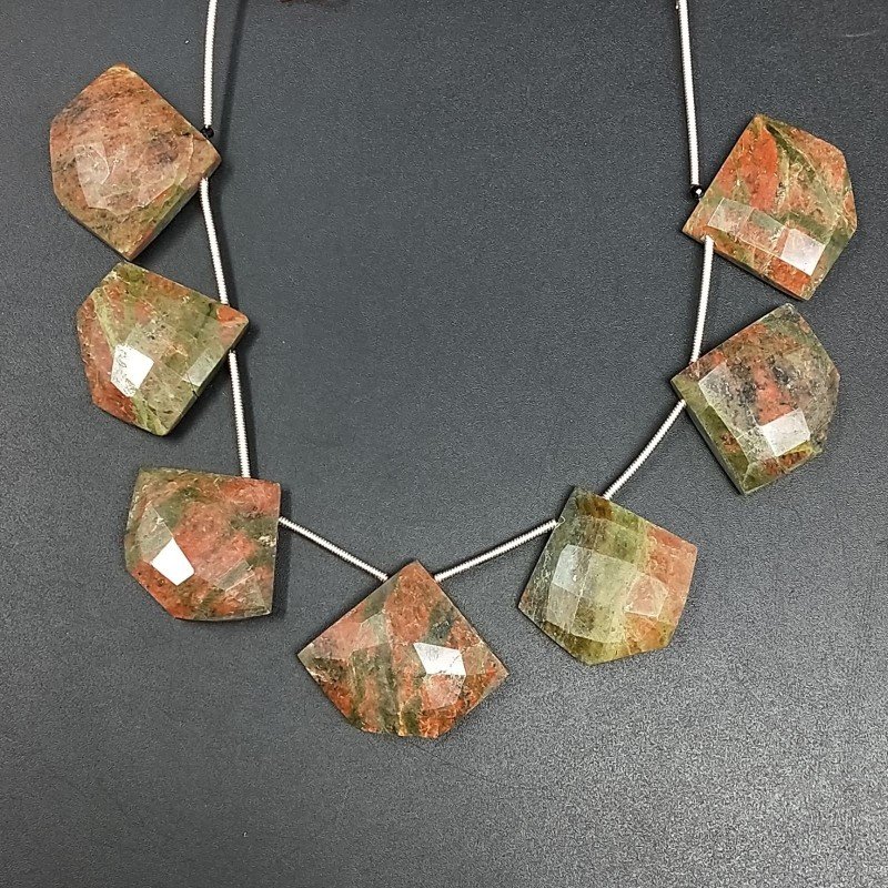 Unakite Naturale Perline Forma Diamante Piatto Foro Laterale Sfaccettato A Mano
