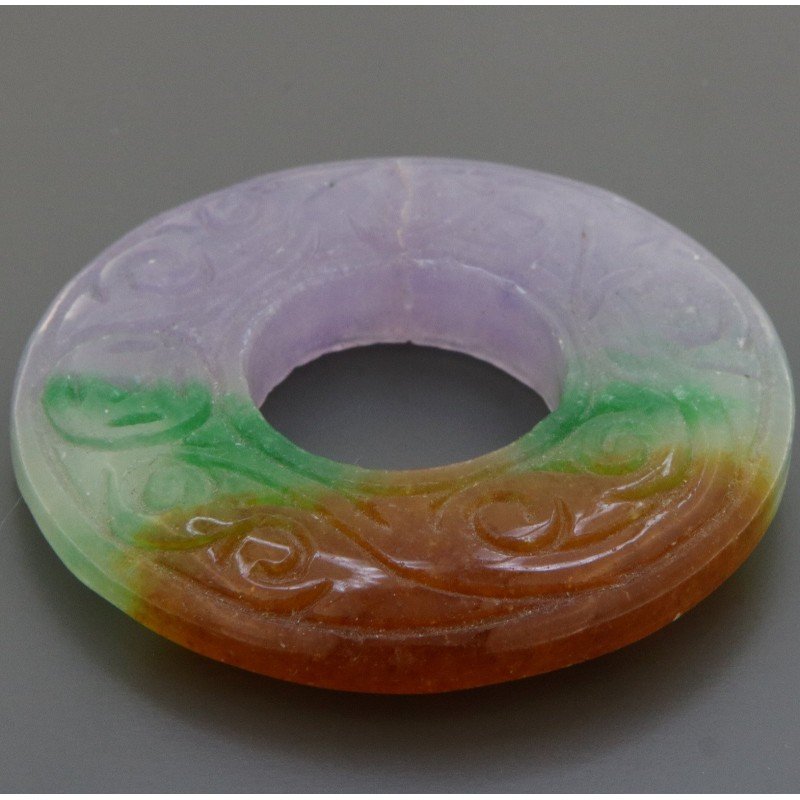 Componente Di Giada Burma Multicolor Tondo Forato 57mm spessore 9 mm