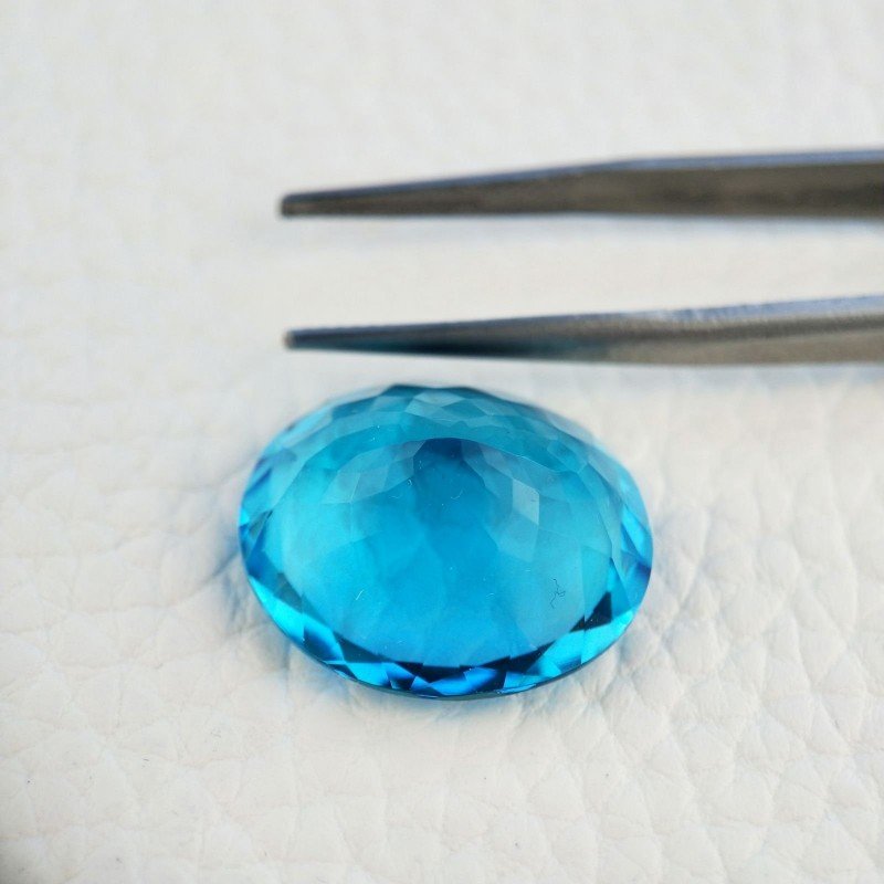 Topazio Azzurro Blu Svizzero Idrotermale Taglio Ovale Sfaccettata a Mano Gemma Sciolta 20X17X10mm 18,30 Carati 1pz