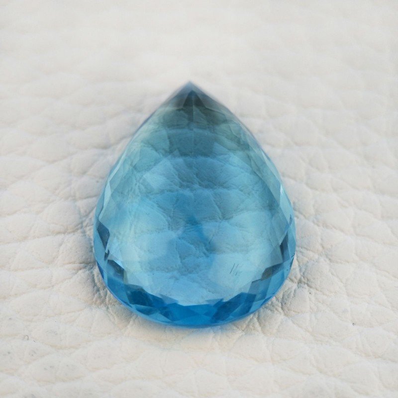 Acquamarina Idrotermale Taglio Goccia Sfaccettata a Mano Gemma Sciolta 25X18X8mm 21,65 Carati 1pz