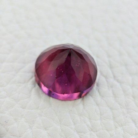 Tormalina Rubellite Idrotermale Taglio Cupola Tondo Sfaccettata a Mano Gemma Sciolta 15X15X10mm 13,45 Carati 1pz