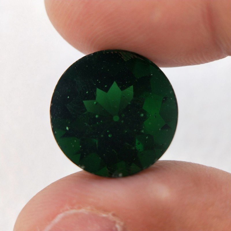 Tormalina Verde Idrotermale Taglio Cupola Tondo Sfaccettata a Mano Gemma Sciolta 16mm 1pz