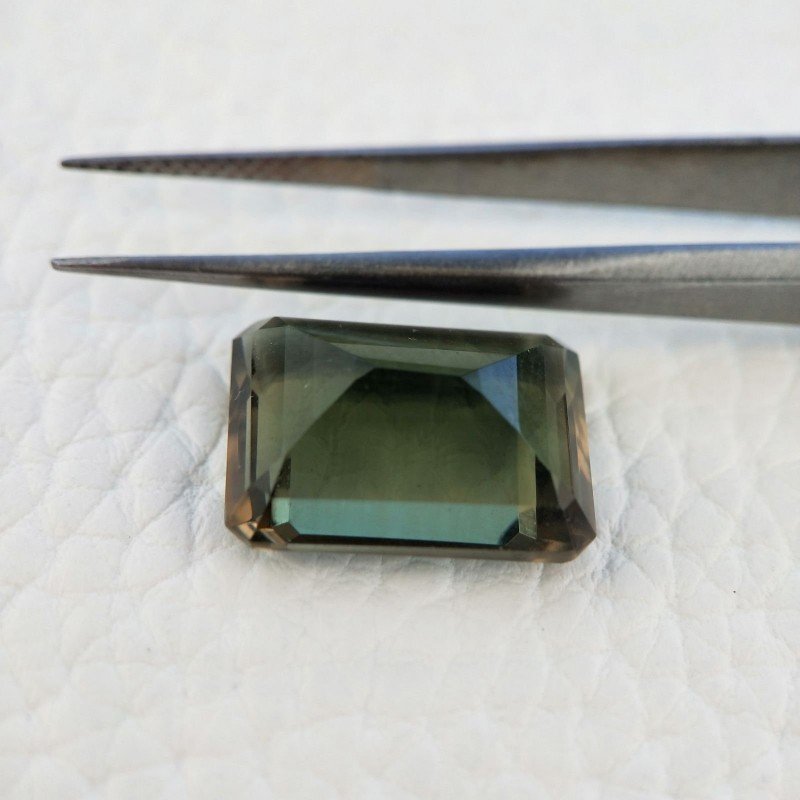 Tormalina Verde Idrotermale Taglio Smeraldo Ottagono Sfaccettata a Mano Gemma Sciolta 16X12X7mm 11,20 Carati 1pz