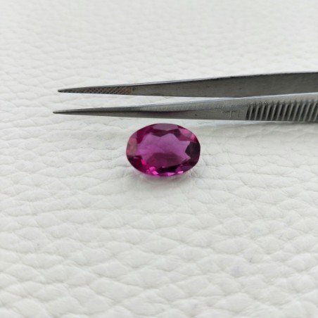 Tormalina Rubellite Idrotermale Taglio Ovale Sfaccettata a Mano Gemma Sciolta 13X10X6mm 5,50 Carati 1pz