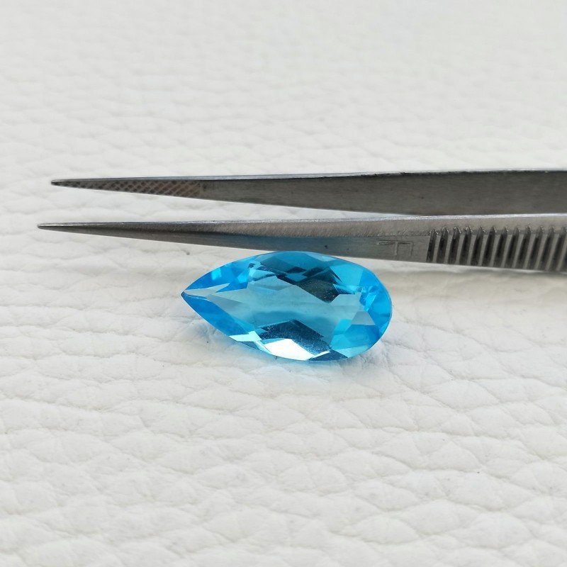 Topazio Azzurro Idrotermale Taglio Goccia Sfaccettata a Mano Gemma Sciolta 19X10X6mm 7,15 Carati 1pz