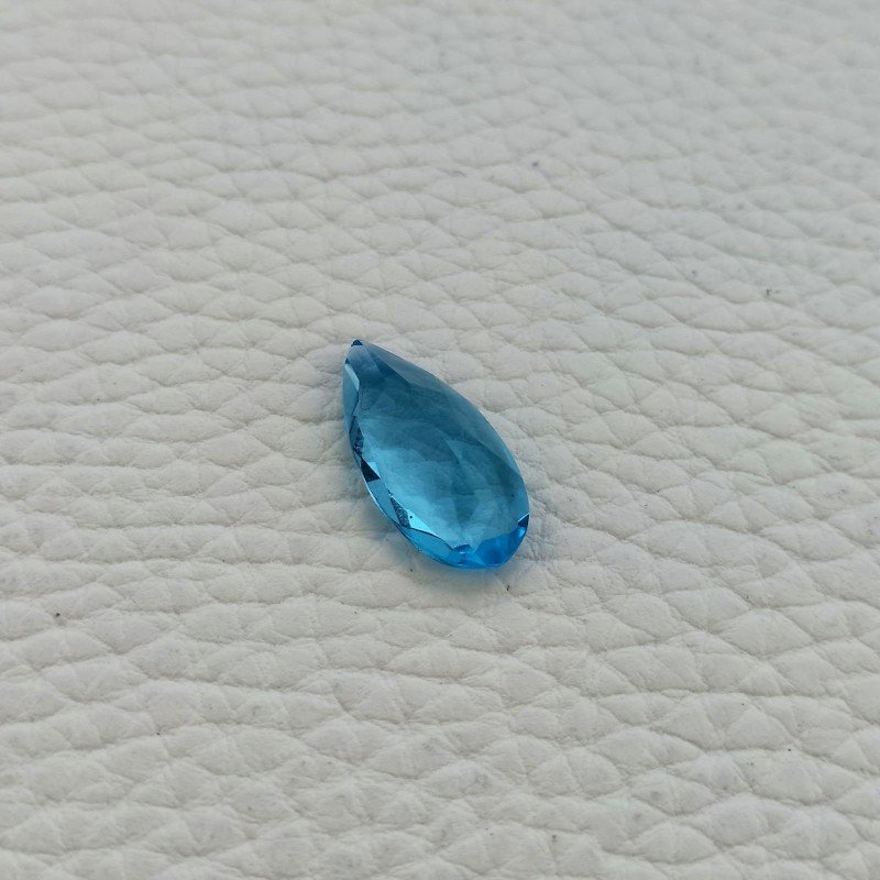 Topazio Azzurro Idrotermale Taglio Goccia Sfaccettata a Mano Gemma Sciolta 20X10X5mm 6,45 Carato 1pz
