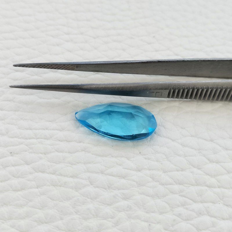 Topazio Azzurro Idrotermale Taglio Goccia Sfaccettata a Mano Gemma Sciolta 20X10X5mm 6,45 Carato 1pz