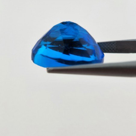 Topazio Azzurro Blu Svizzero Idrotermale Taglio Cupola Ovale Sfaccettata a Mano Gemma Sciolta 17X13X10mm 13,60 Carati 1pz
