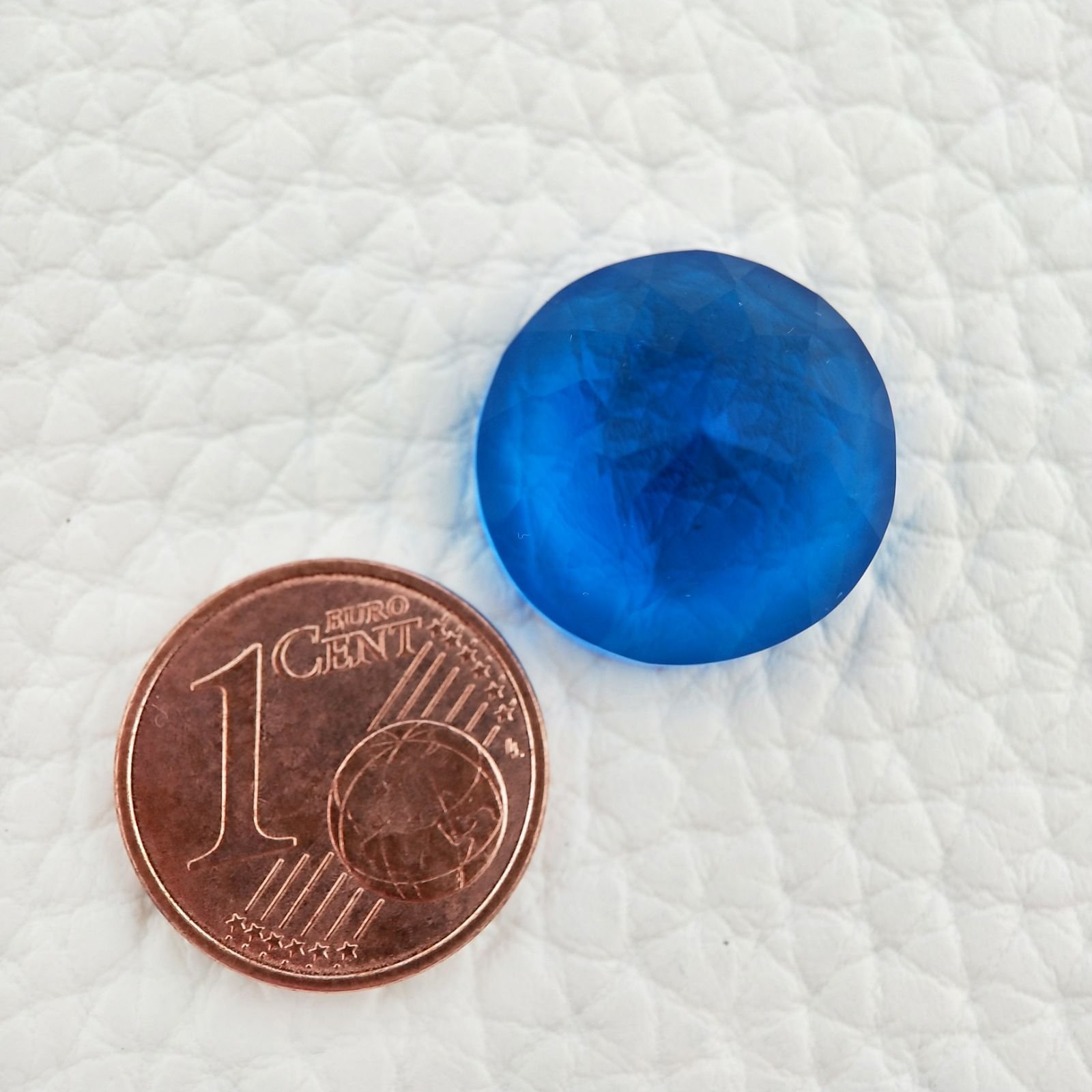 Topazio Azzurro Blu Svizzero Idrotermale Taglio Cupola Tondo Sfaccettata a Mano Gemma Sciolta 15X15X10-11mm 14,50 Carati 1pz
