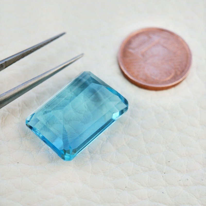 Acquamarina Idrotermale Taglio Smeraldo Ottagono Sfaccettata a Mano Gemma Sciolta 18X13X9mm 16,30 Carati 1pz