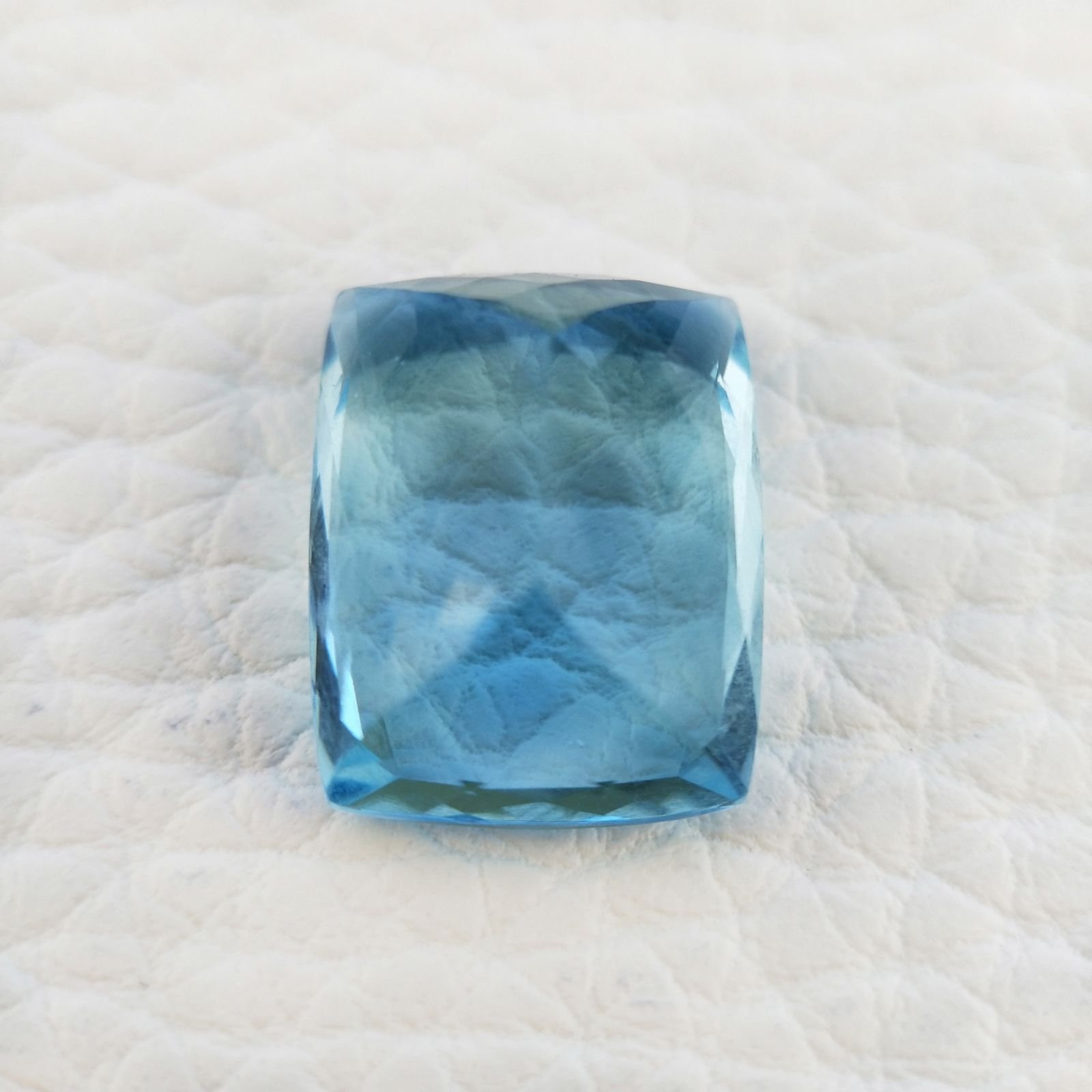 Acquamarina Idrotermale Taglio Cuscino Sfaccettata a Mano Gemma Sciolta 16X12X7-8mm 11,00+ Carati 1pz