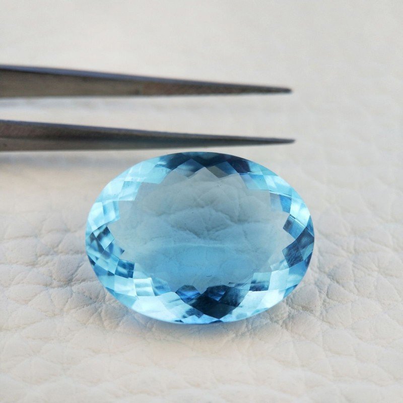 Acquamarina Idrotermale Taglio Ovale Sfaccettata a Mano Gemma Sciolta 20X15X8mm 14,20 Carati 1pz