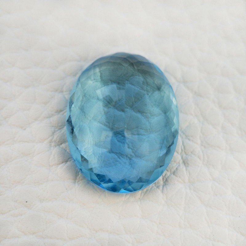 Acquamarina Idrotermale Taglio Ovale Sfaccettata a Mano Gemma Sciolta 20X15X8mm 14,20 Carati 1pz