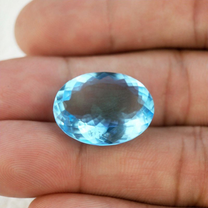 Acquamarina Idrotermale Taglio Ovale Sfaccettata a Mano Gemma Sciolta 20X15X8mm 14,20 Carati 1pz