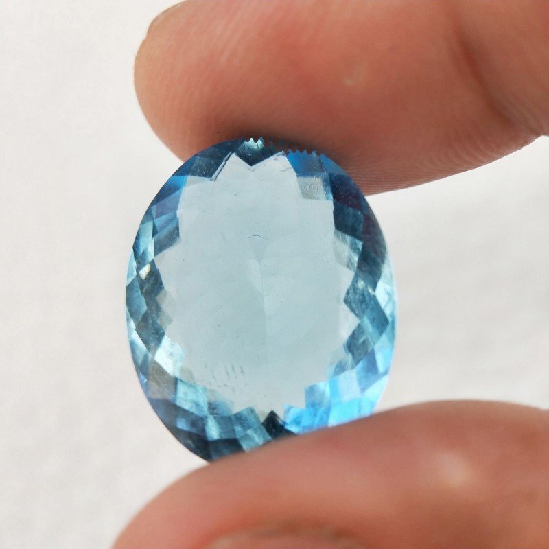 Acquamarina Idrotermale Taglio Ovale Sfaccettata a Mano Gemma Sciolta 20X15X8mm 14,20 Carati 1pz