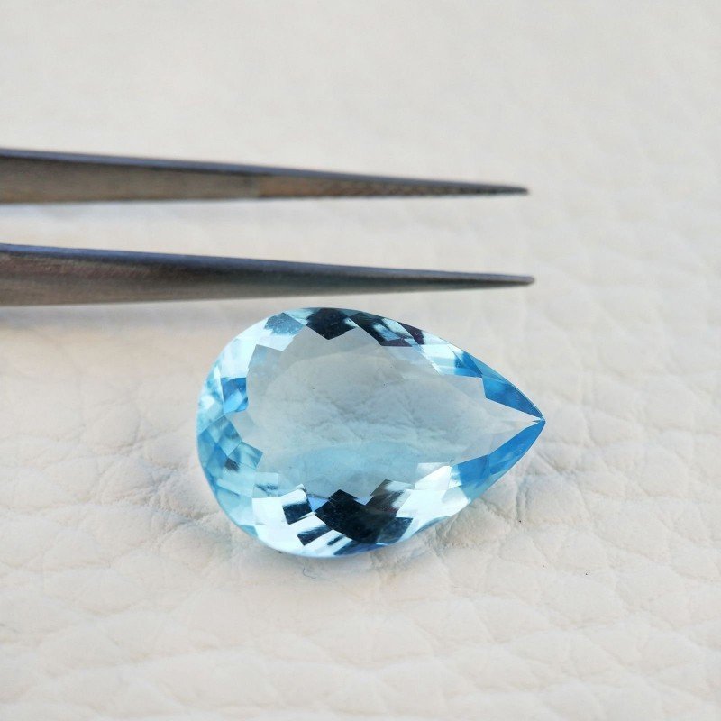 Acquamarina Idrotermale Taglio Goccia Sfaccettata a Mano Gemma Sciolta 18X13X6mm 9,20 Carati 1pz