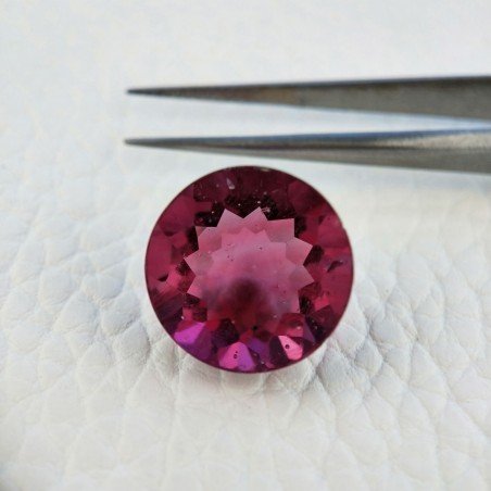 Tormalina Rubellite Idrotermale Taglio Cupola Tondo Sfaccettata a Mano Gemma Sciolta 16X16X10mm 13,25 Carati 1pz