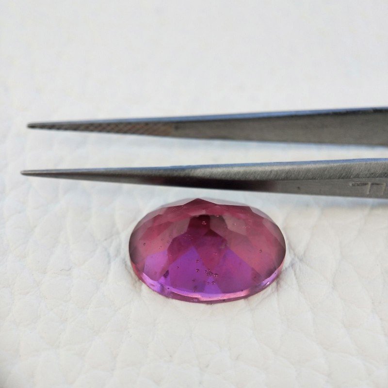 Tormalina Rubellite Idrotermale Taglio Cupola Ovale Sfaccettata a Mano Gemma Sciolta 16X12X7mm 8,10 Carati 1pz