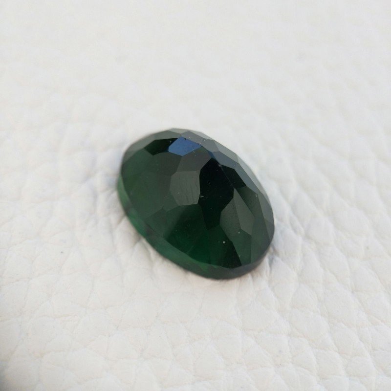 Tormalina Verde Idrotermale Taglio Cupola Ovale Sfaccettata a Mano Gemma Sciolta 17X12X7mm 9,00+ Carati 1pz