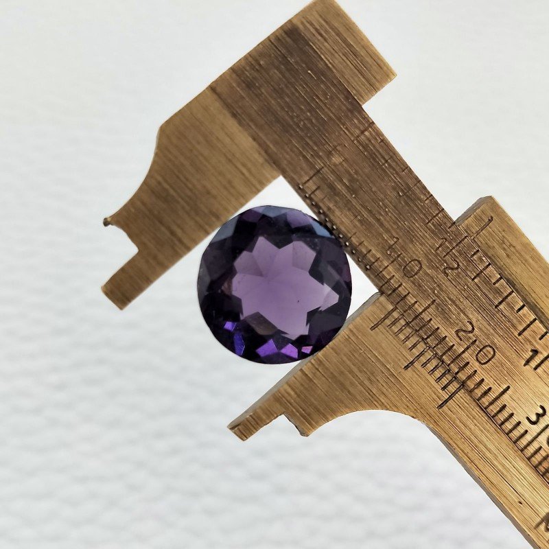 Ametista Africana Idrotermale Taglio Tondo Sfaccettata a Mano Gemma Sciolta 13X13X8mm 7,10 Carati 1pz