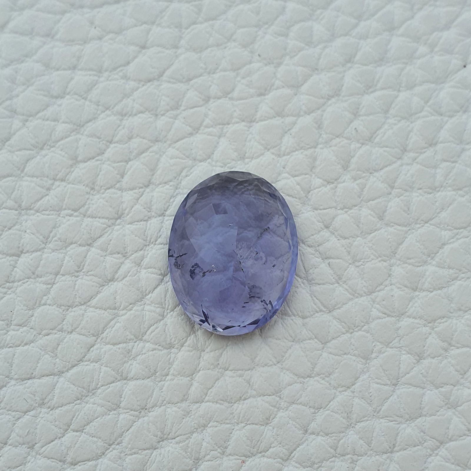 Iolite Naturale Taglio Ovale Sfaccettata Fatto a Mano Gemma Sciolta 17X13X6mm 8,85 Carati 1pz