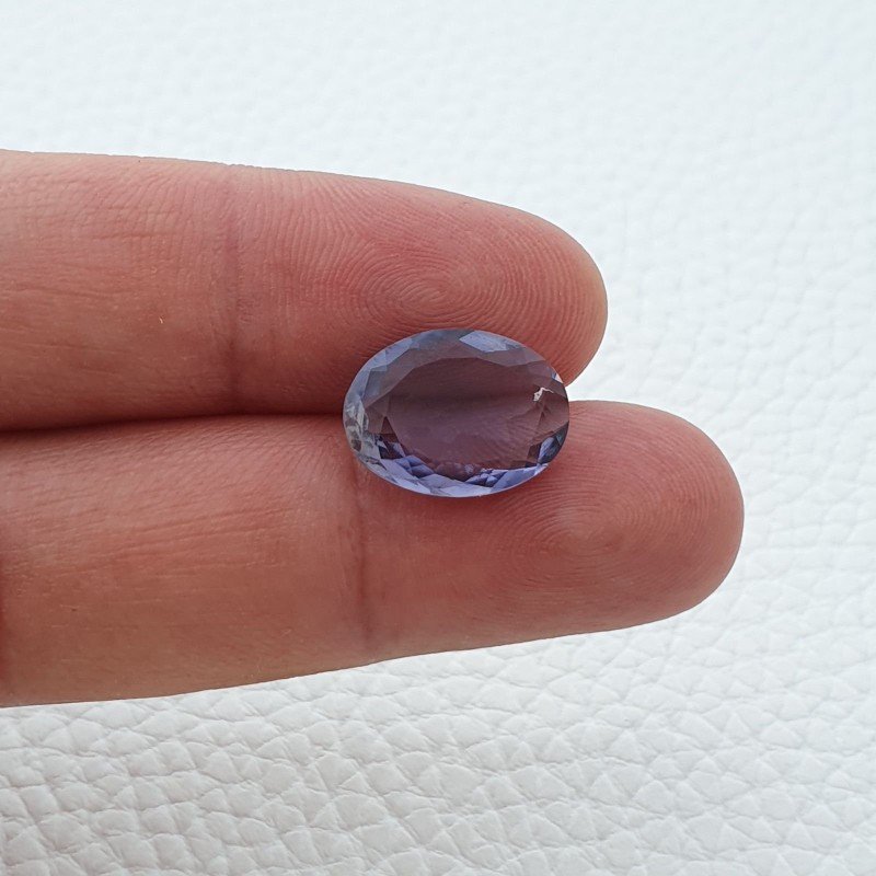 Gemma Sciolta di Iolite Naturale, Taglio Ovale Sfaccettato a Mano, 15,50x11,40x4,50 mm, 5,05 ct