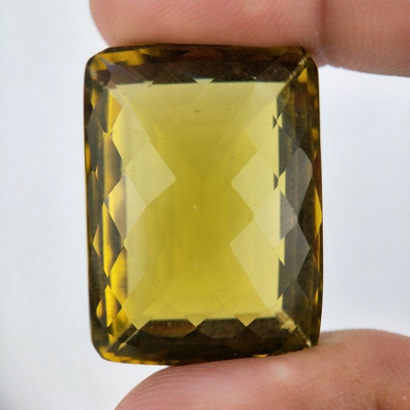 Topazio Limone Idrotermale Taglio Cuscino Sfaccettata a Mano Gemma Sciolta 31X23X18mm 96,95 Carati 1pz
