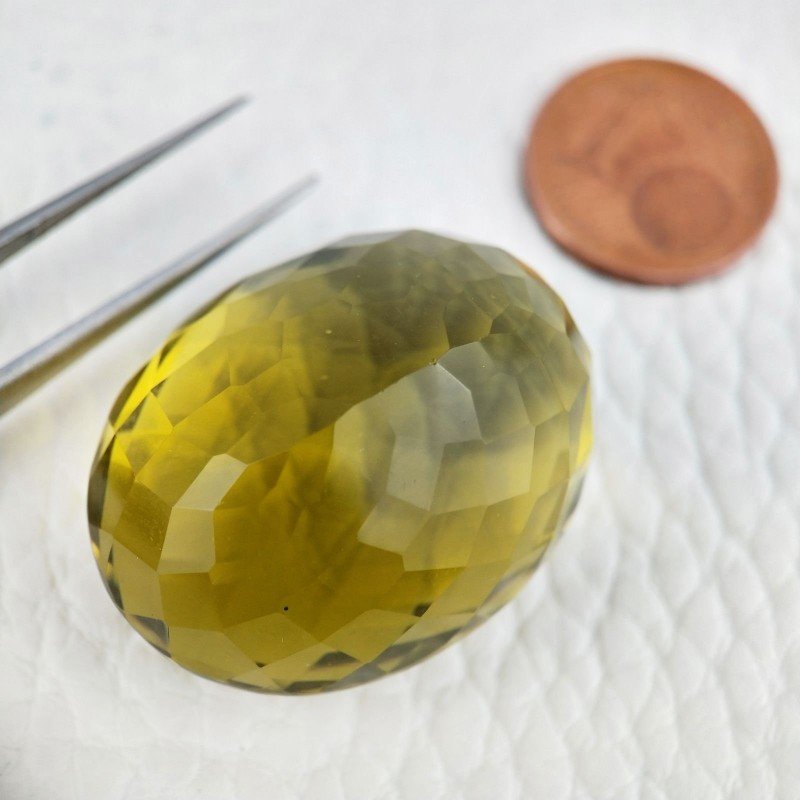 Topazio Limone Idrotermale Taglio Ovale Sfaccettata a Mano Gemma Sciolta 31X24X18mm 78,70 Carati 1pz
