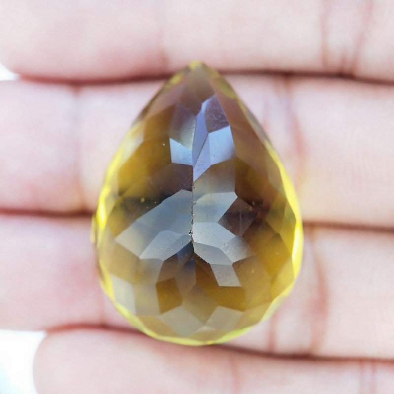 Topazio Limone Idrotermale Taglio Goccia Sfaccettata a Mano Gemma Sciolta 32X24X18mm 73,45 Carati 1pz