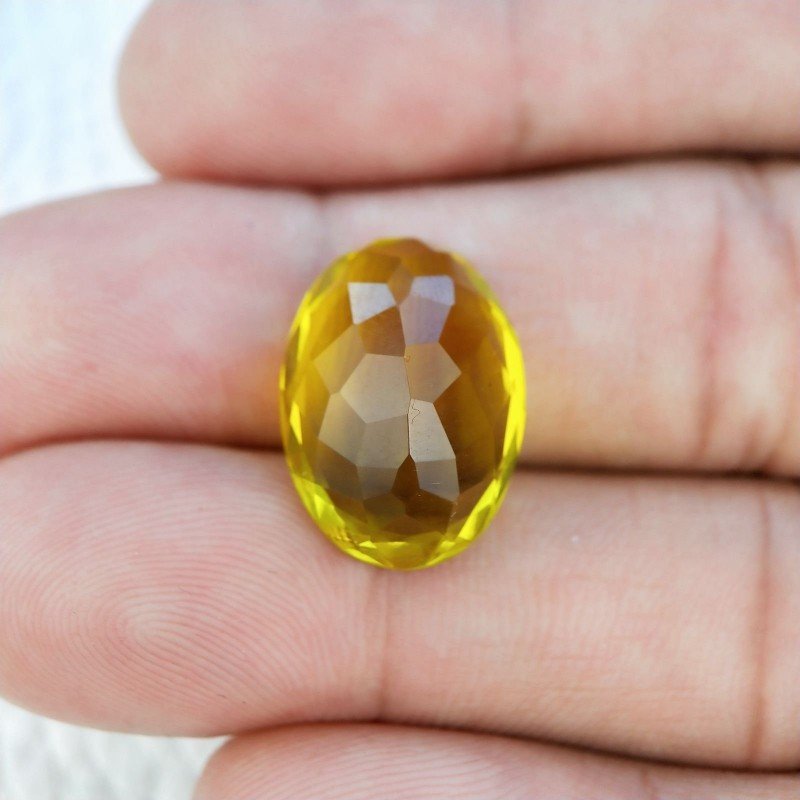 Quarzo Limone Idrotermale Taglio Ovale Sfaccettata a Mano Gemma Sciolta 18X13X8mm 12,15 Carati 1pz