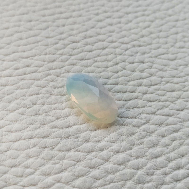 Opale Idrotermale Taglio Ovale Sfaccettata a Mano Gemma Sciolta 19X10X6mm 7,50 Carati 1pz