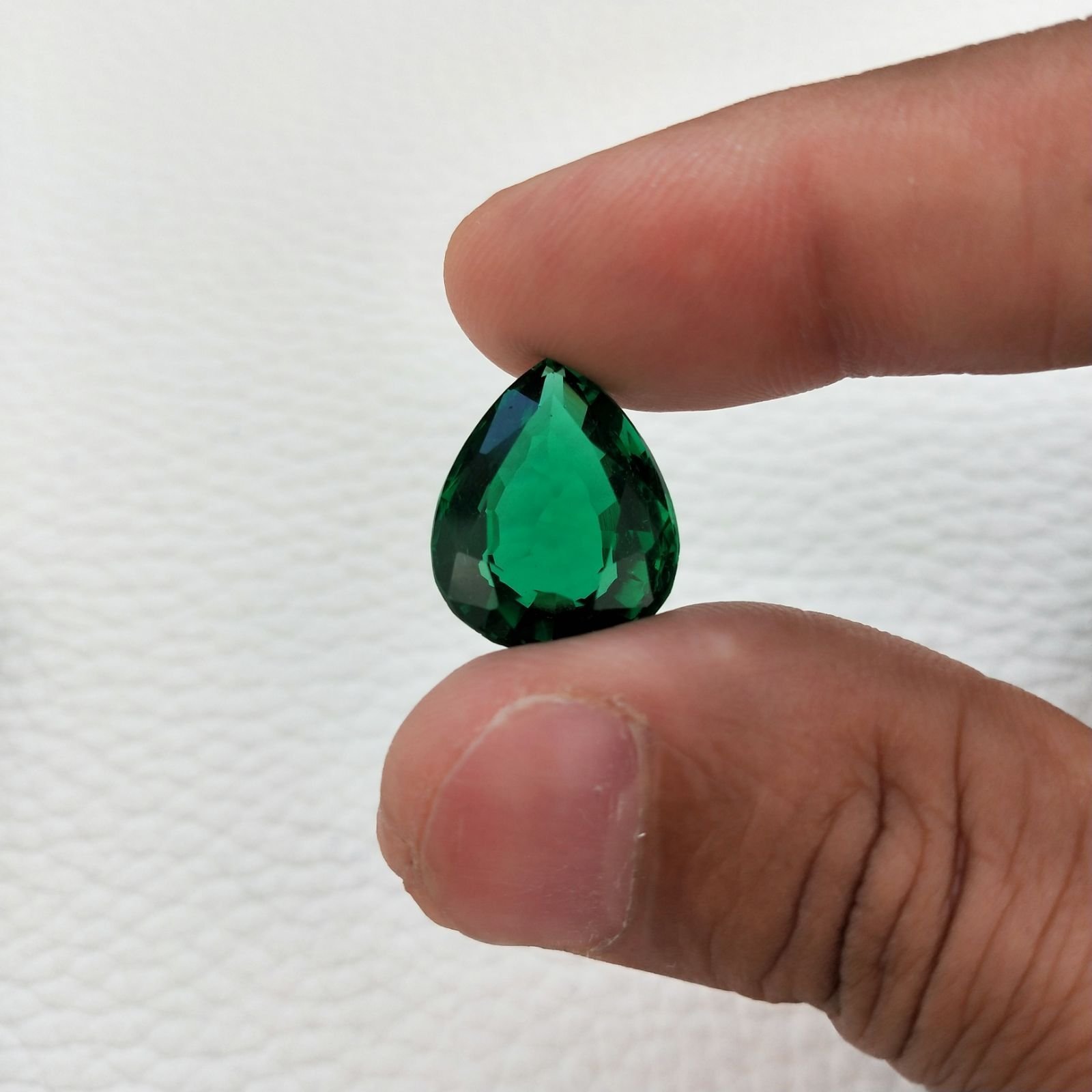 Quarzo Verde Idrotermale Forma Gocce Sfaccettato A Mano 18X14X8mm 13,20 Carati 1pz