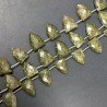 Serpentite Russa Naturale Perline Forma Punta Piatto Foro Laterale Sfaccettato A Mano