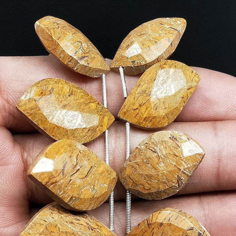 Diaspro Coquina Naturale Perline Forma Foglia Sfaccettata a Mano Piatto Foro Laterale